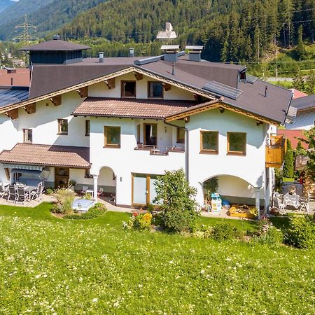 Bezaubernde Ferienwohnung Sankt Anton am Arlberg Exterior photo