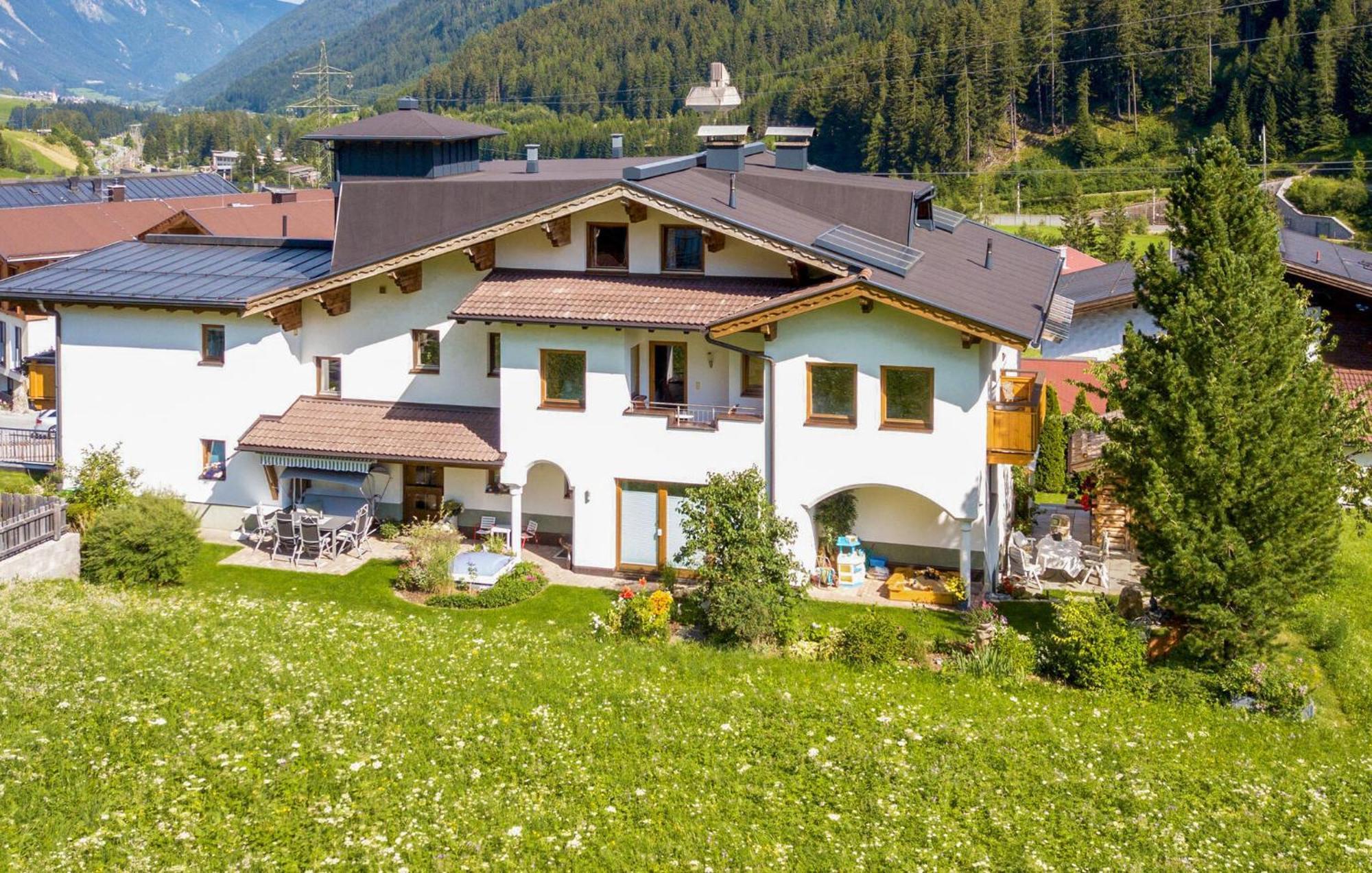 Bezaubernde Ferienwohnung Sankt Anton am Arlberg Exterior photo